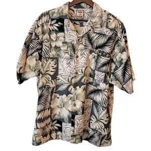 Vintage Tommy Bahama Shirt 100% silk Large Hawaiian Hibiscus Coconut Buttons
